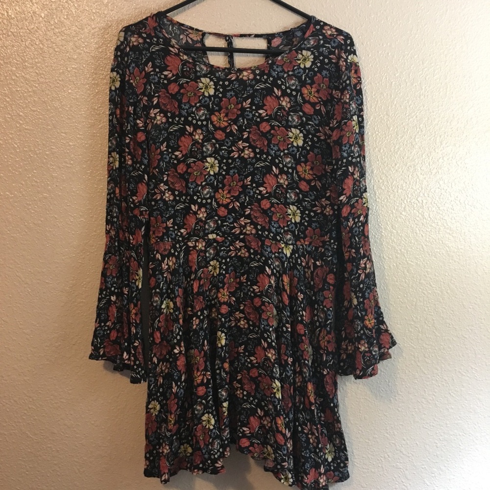 SOLD ON MERCARI Fall dress